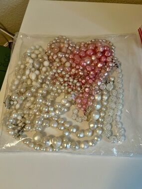 Lot of Vintage Costume Jewelry (Set of 6)